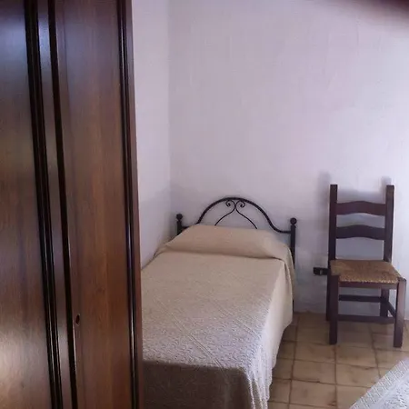 Hotel Ai Monti Del Gennargentu